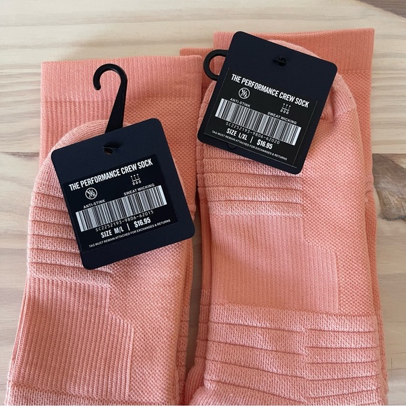 Fabletics Performance Crew Socks - Picture 2 of 3